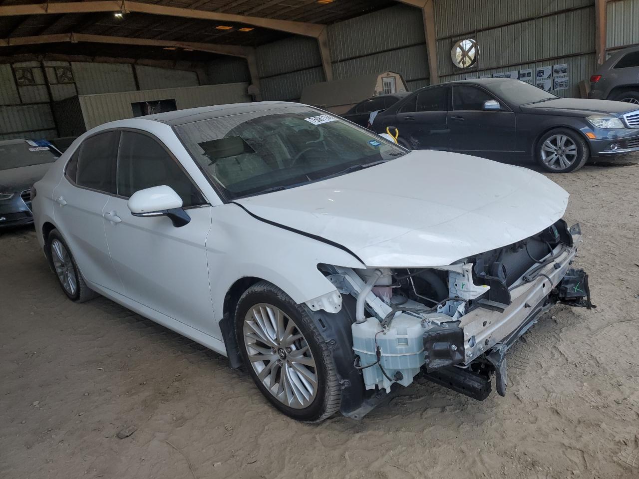2018 Toyota Camry VIN 4T1BZ1HK9JU503140 Copart auction photo, front end / minor dent/scratches damage thumbnail 4