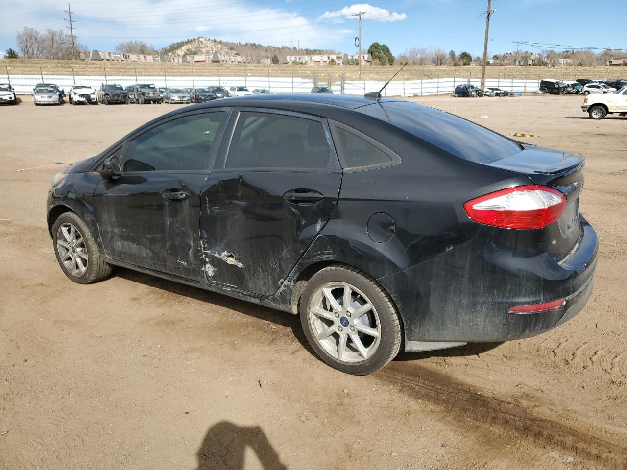 2019 Ford Fiesta VIN 3FADP4BJ5KM137371 Copart auction photo, side damage thumbnail 2