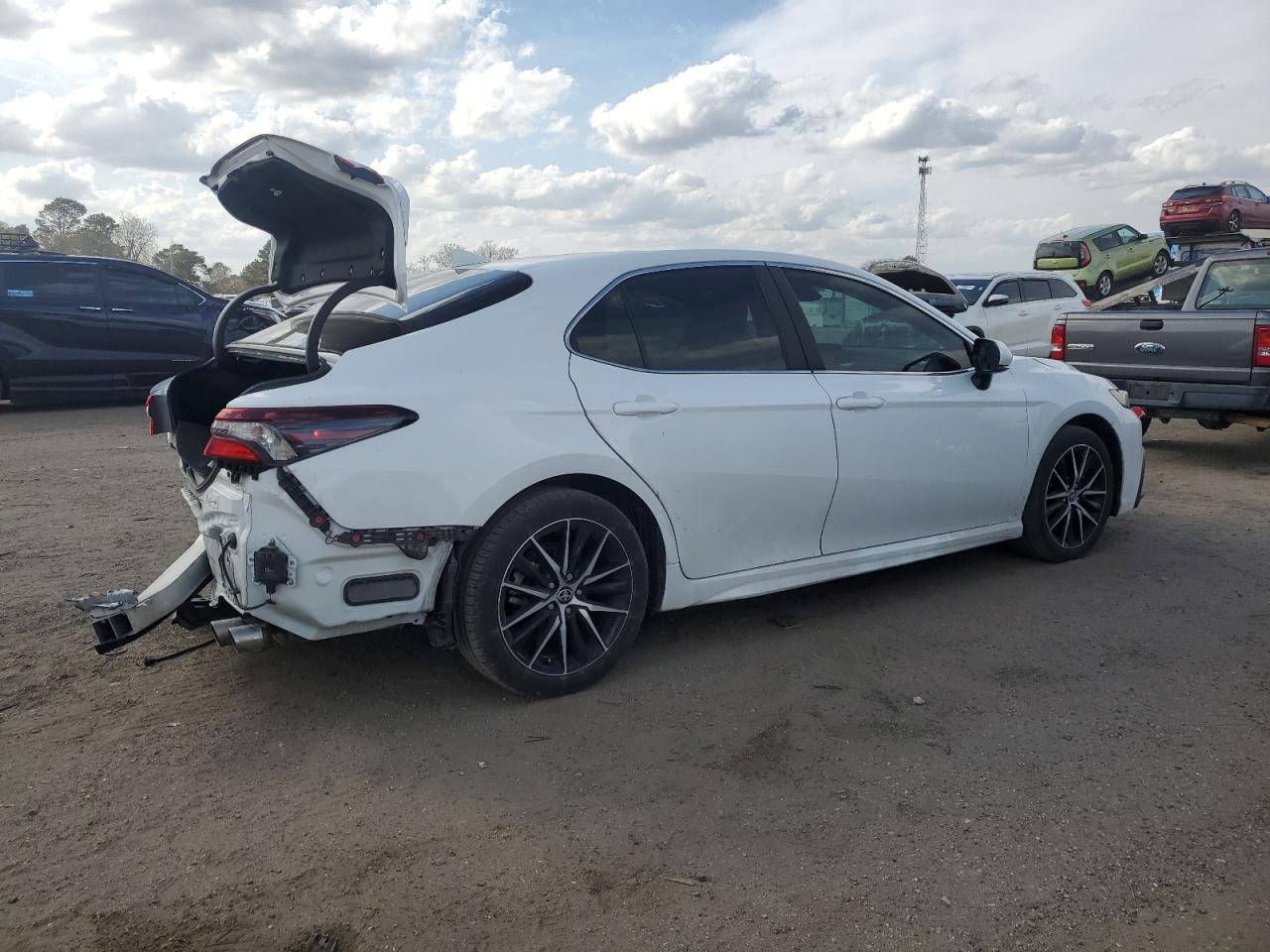 2024 Toyota Camry VIN 4T1G11AK2RU883022 Copart auction photo, rear end damage thumbnail 3