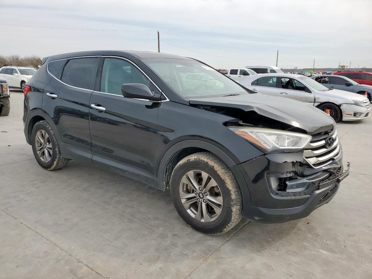 2016 Hyundai Santa Fe VIN 5XYZT3LB5GG359121 Copart auction photo, front end damage thumbnail 4