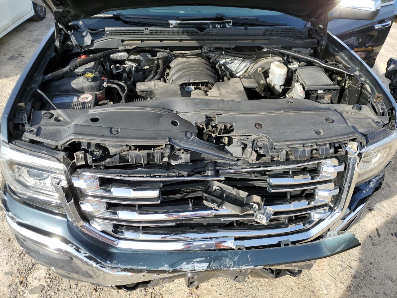 2018 GMC Sierra VIN 3GTU2NEJ5JG260904 Copart auction photo, all over damage thumbnail 11