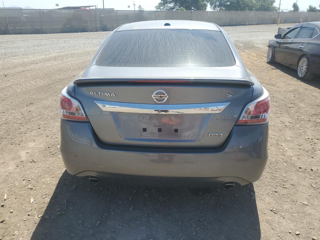 2015 Nissan Altima VIN 1N4AL3AP0FC468879 Copart auction photo, front end / minor dent/scratches damage thumbnail 6