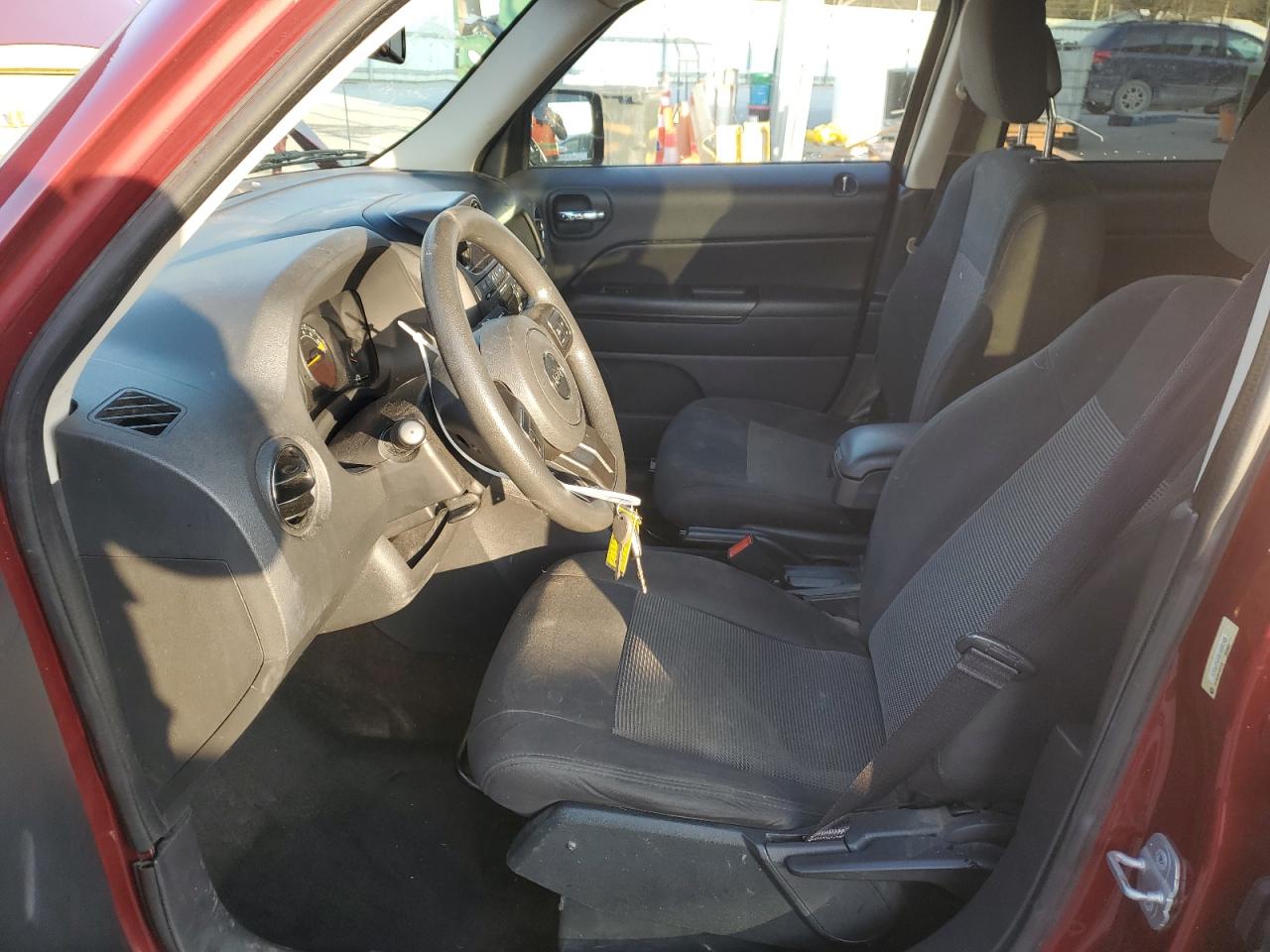2014 Jeep Liberty (Patriot) VIN 1C4NJPBA0ED690155 Copart auction photo, front end damage thumbnail 7