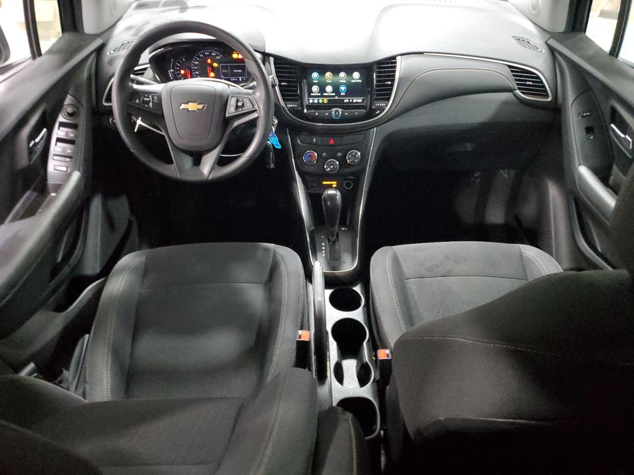 2019 Chevrolet Trax VIN 3GNCJKSB1KL389815 Copart auction photo, front end damage thumbnail 8