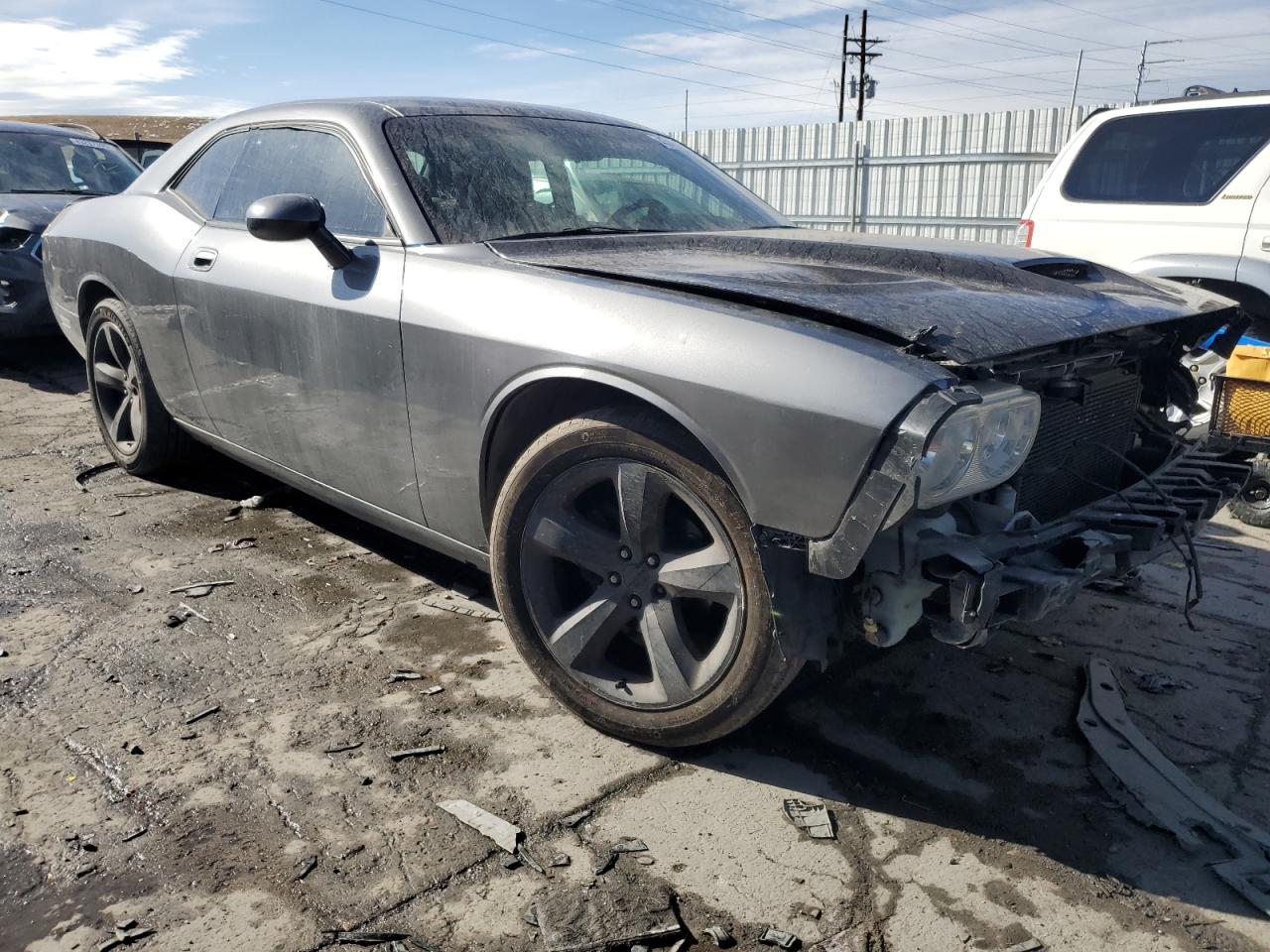 2010 Dodge Challenger VIN 2B3CJ4DV5AH291813 Copart auction photo, front end / side damage thumbnail 4