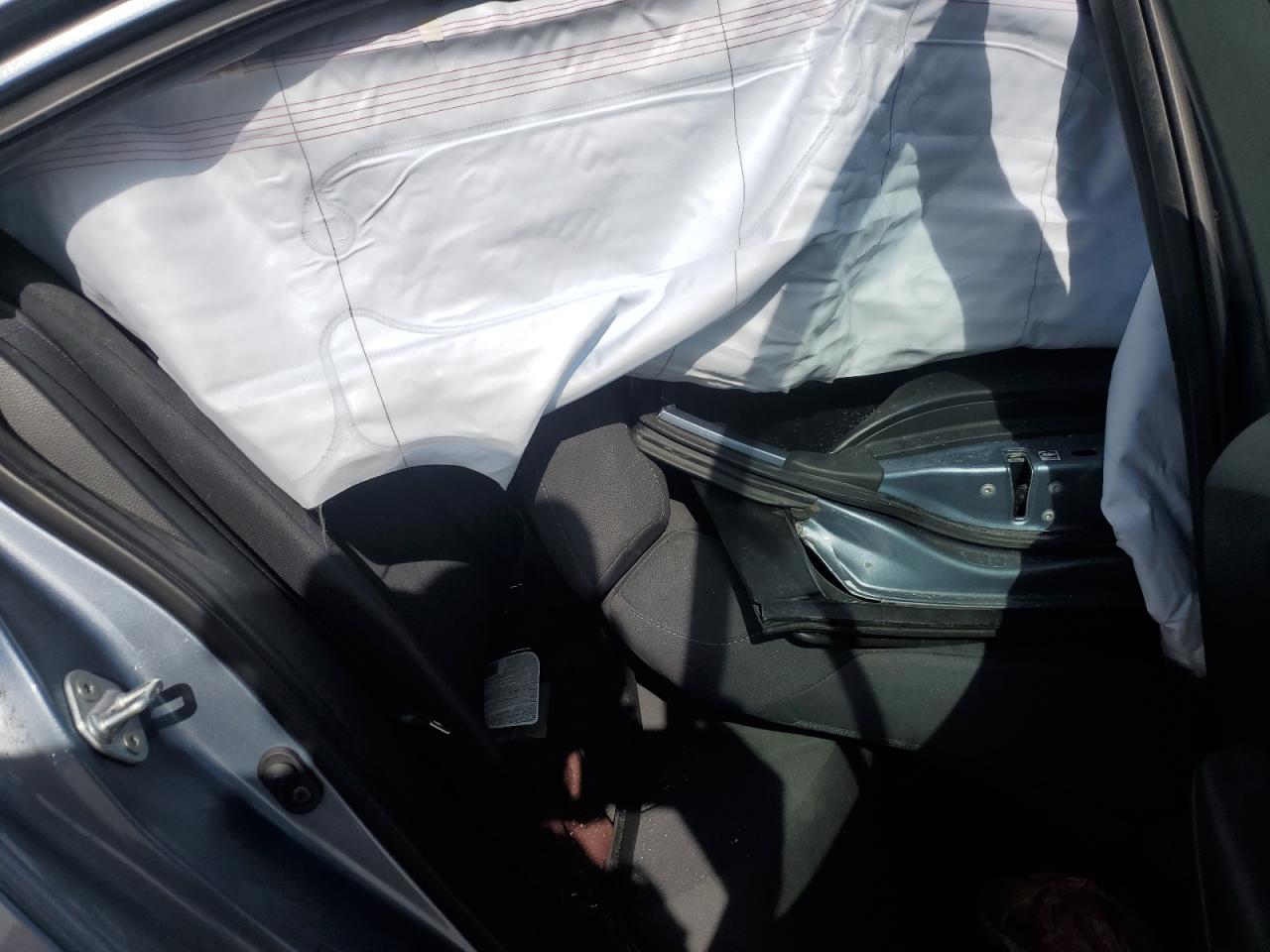 2020 Toyota Corolla VIN 5YFEPRAE7LP065499 Copart auction photo, all over damage thumbnail 11