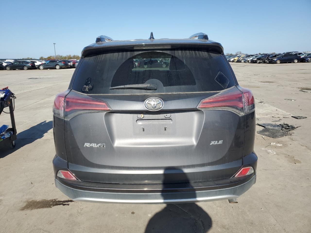 2016 Toyota RAV 4 VIN 2T3WFREV3GW264983 Copart auction photo, front end damage thumbnail 6