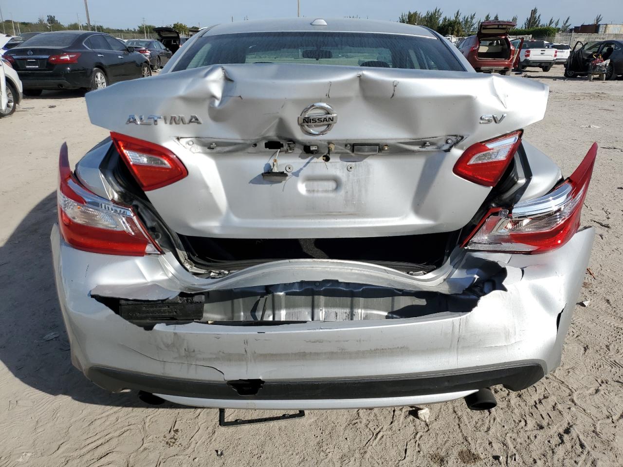 2017 Nissan Altima VIN 1N4AL3AP6HC483745 Copart auction photo, rear end / frame damage damage thumbnail 6