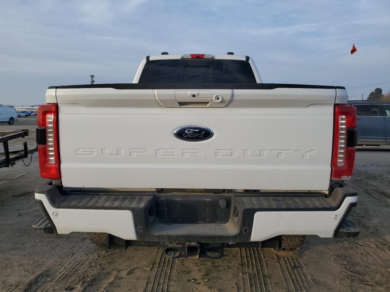 2023 Ford F250 VIN 1FT8W2BT7PED01186 Copart auction photo, all over damage thumbnail 6