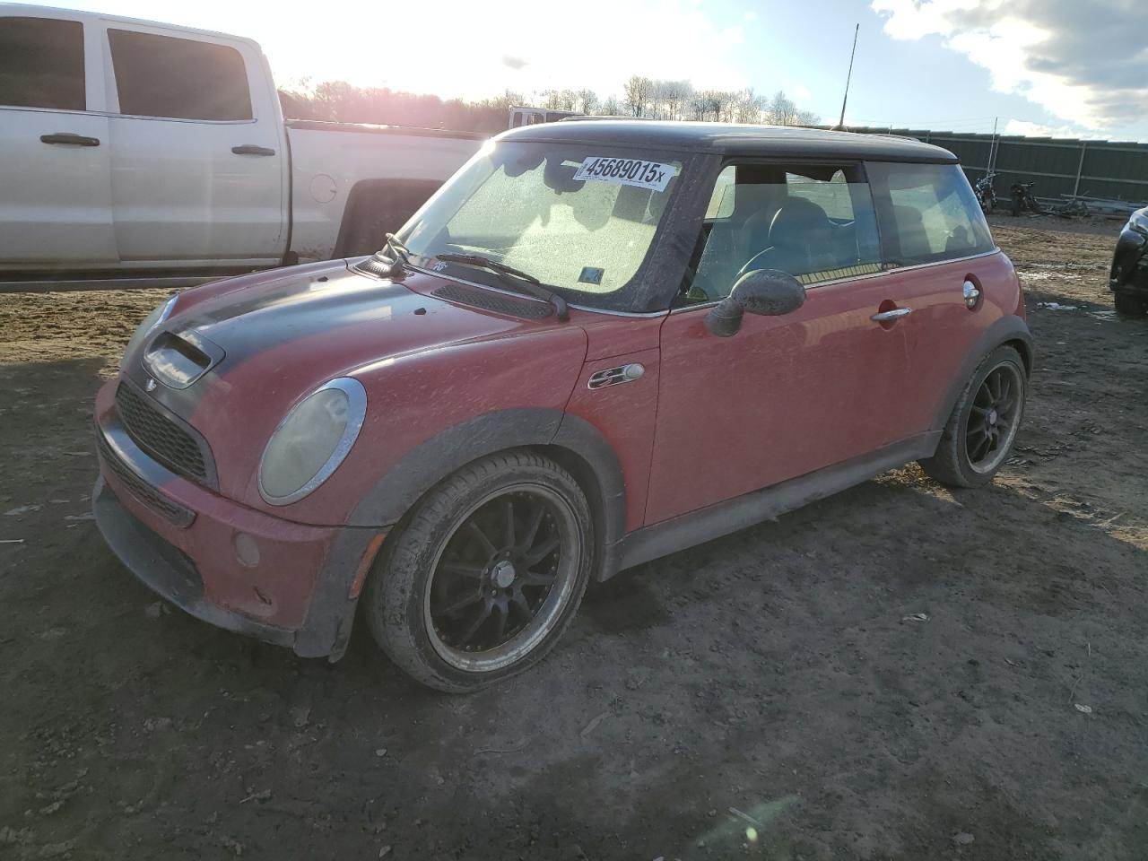 2005 MINI Cooper VIN WMWRE33515TG95953