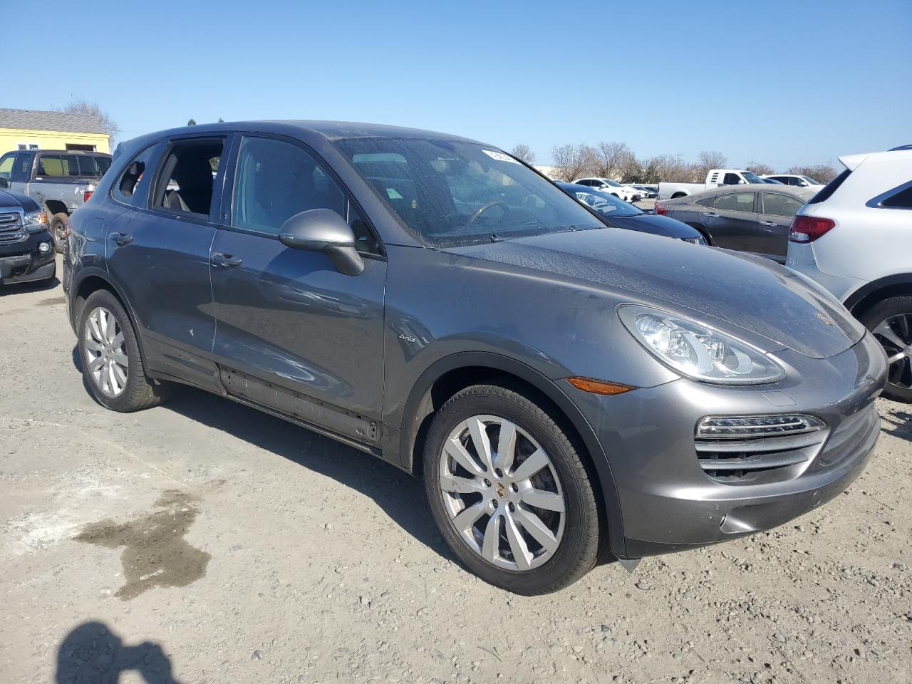 2011 Porsche Cayenne VIN WP1AE2A22BLA91600 Copart auction photo, side / vandalism damage thumbnail 4