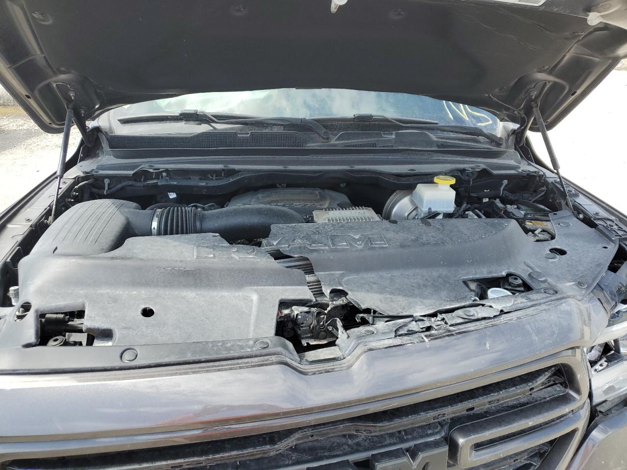 2021 RAM 1500 VIN 1C6SRFJT0MN796520 Copart auction photo, front end / minor dent/scratches damage thumbnail 11