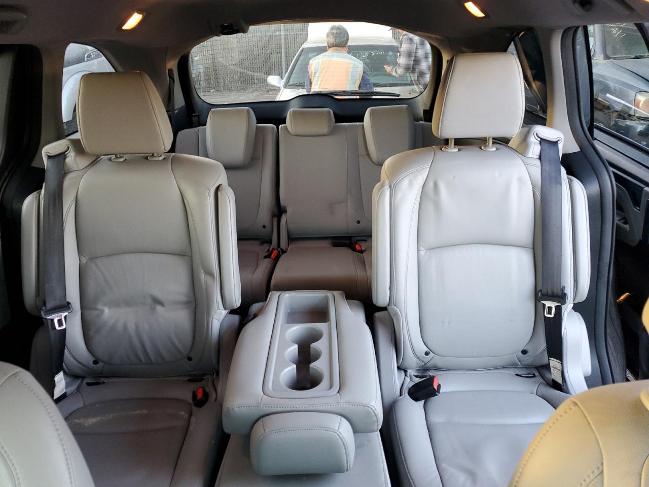 2018 Honda Odyssey VIN 5FNRL6H79JB066763 Copart auction photo, hail damage thumbnail 10