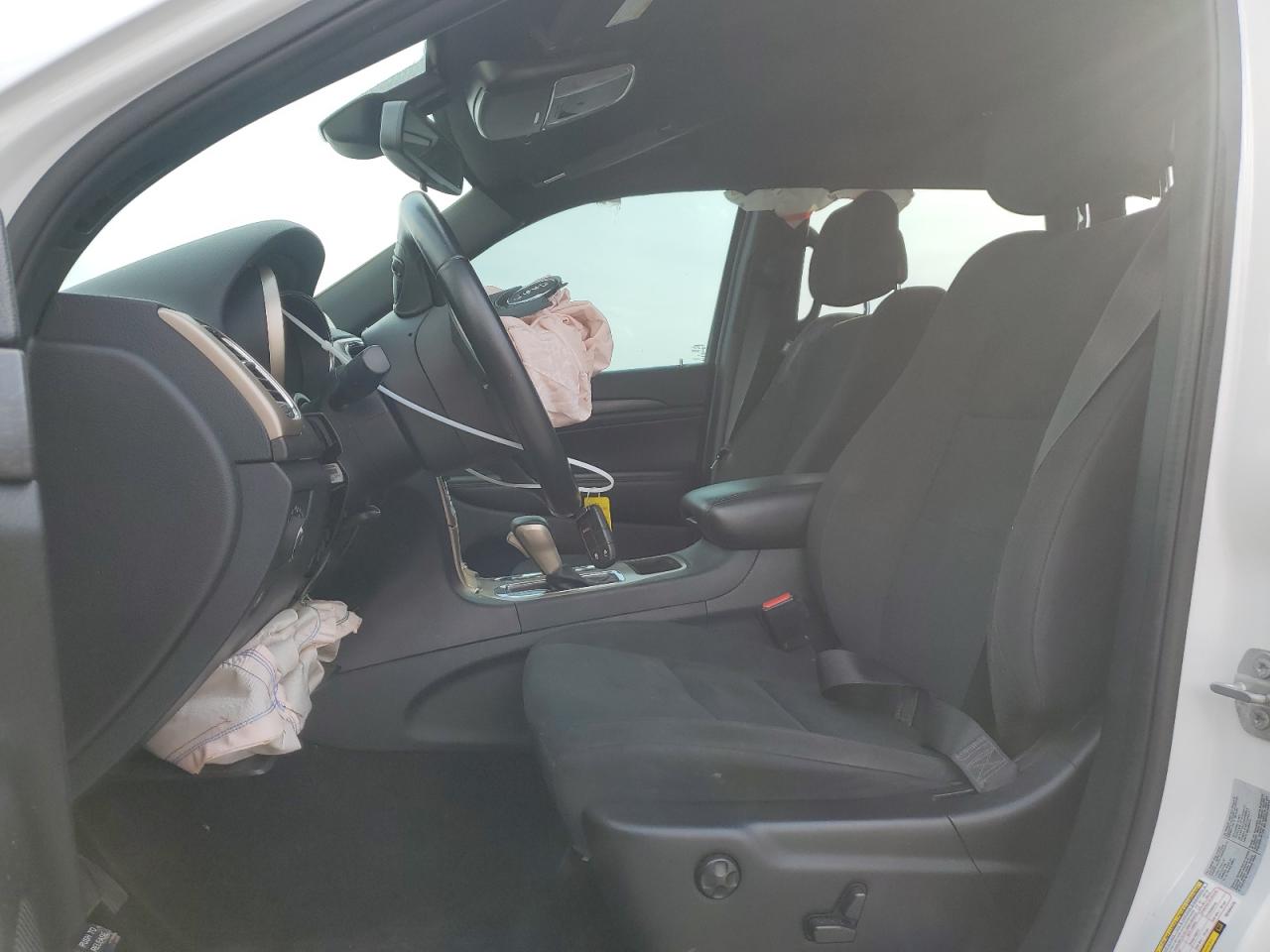 2016 Jeep Grand Cherokee VIN 1C4RJFAG8GC434470 Copart auction photo, front end damage thumbnail 7