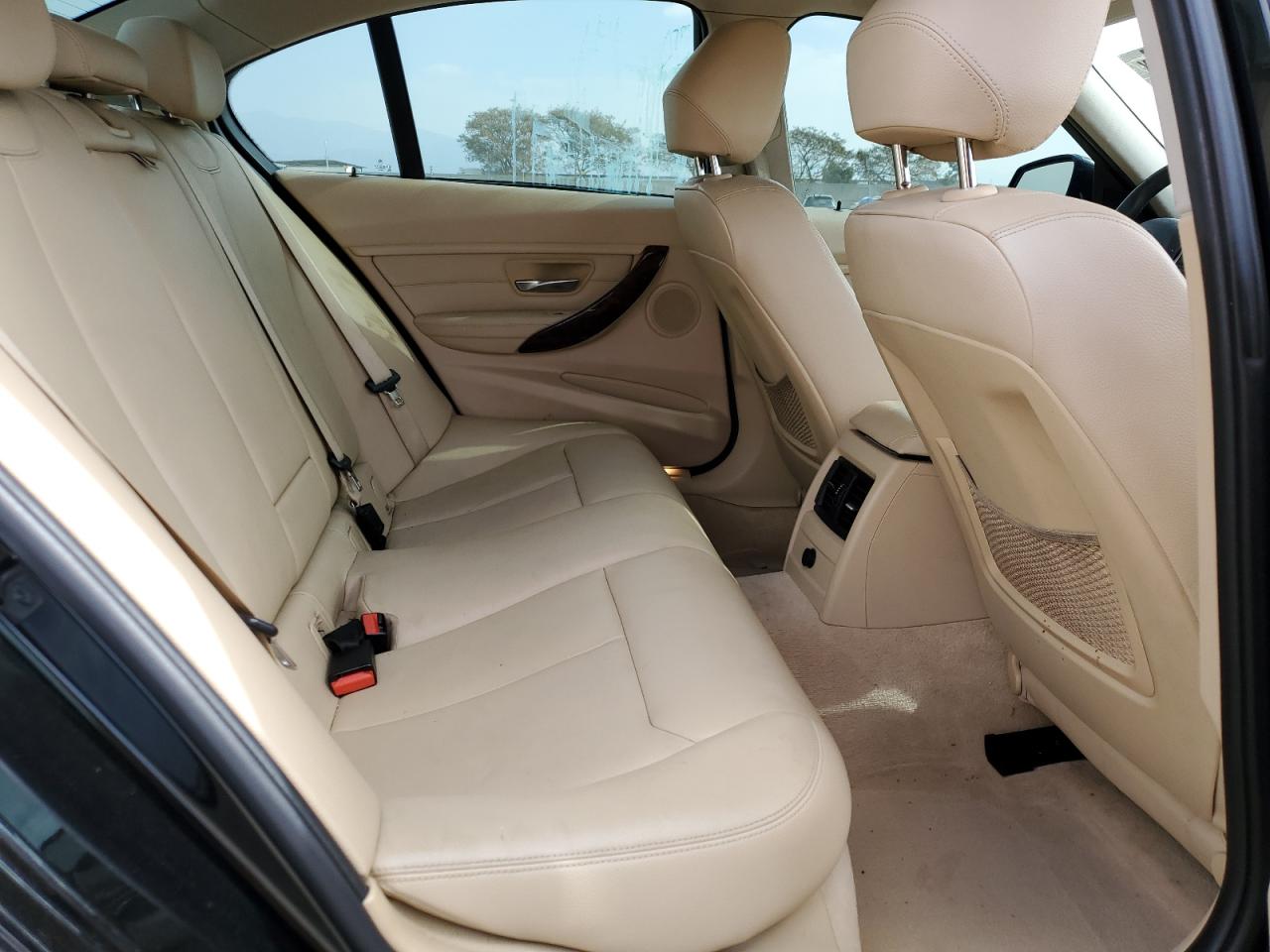 2014 BMW 3er VIN WBA3A5G55ENP31863 Copart auction photo, side / rear end damage thumbnail 10