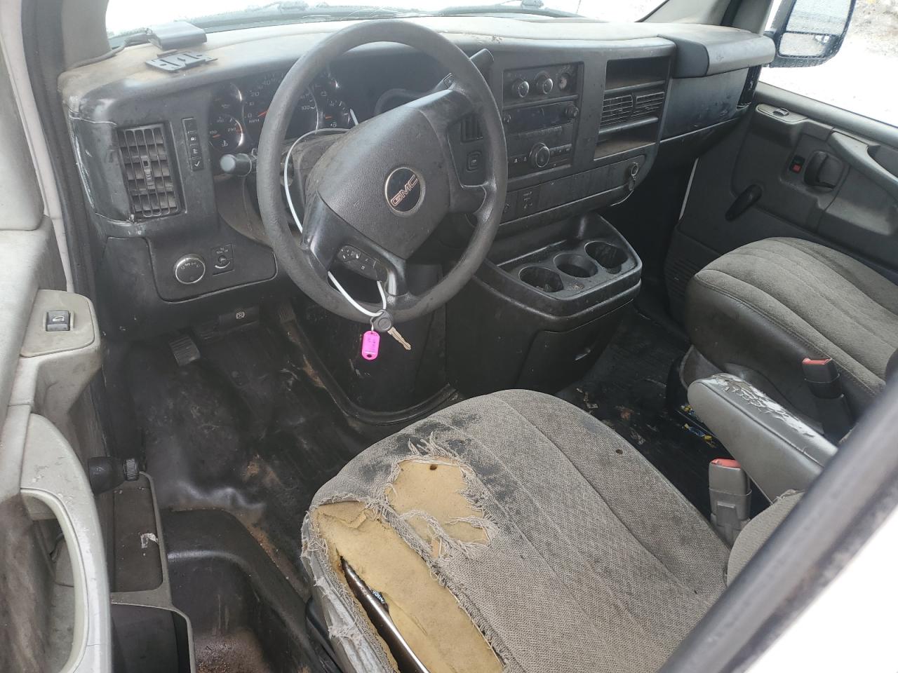 2013 GMC Savana VIN 1GTW7GCA3D1112648 Copart auction photo, front end damage thumbnail 8