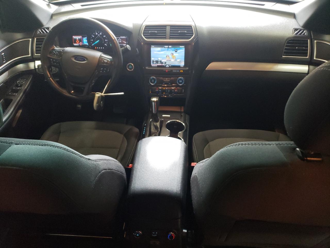 2016 Ford Explorer VIN 1FM5K8D86GGD22685 Copart auction photo, front end damage thumbnail 8