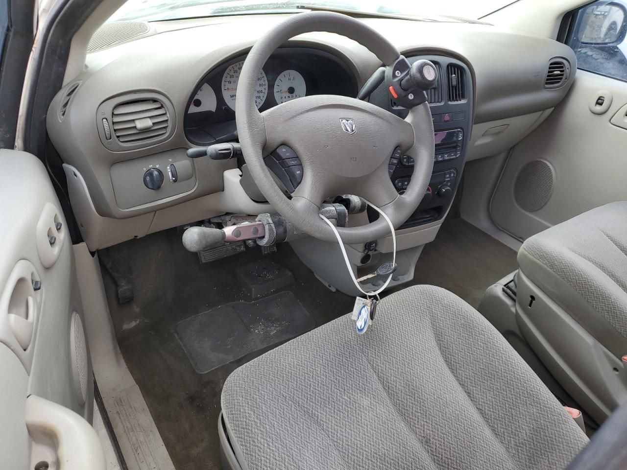 2005 Dodge Caravan VIN 1D4GP25R65B349143 Copart auction photo, water/flood / minor dent/scratches damage thumbnail 8
