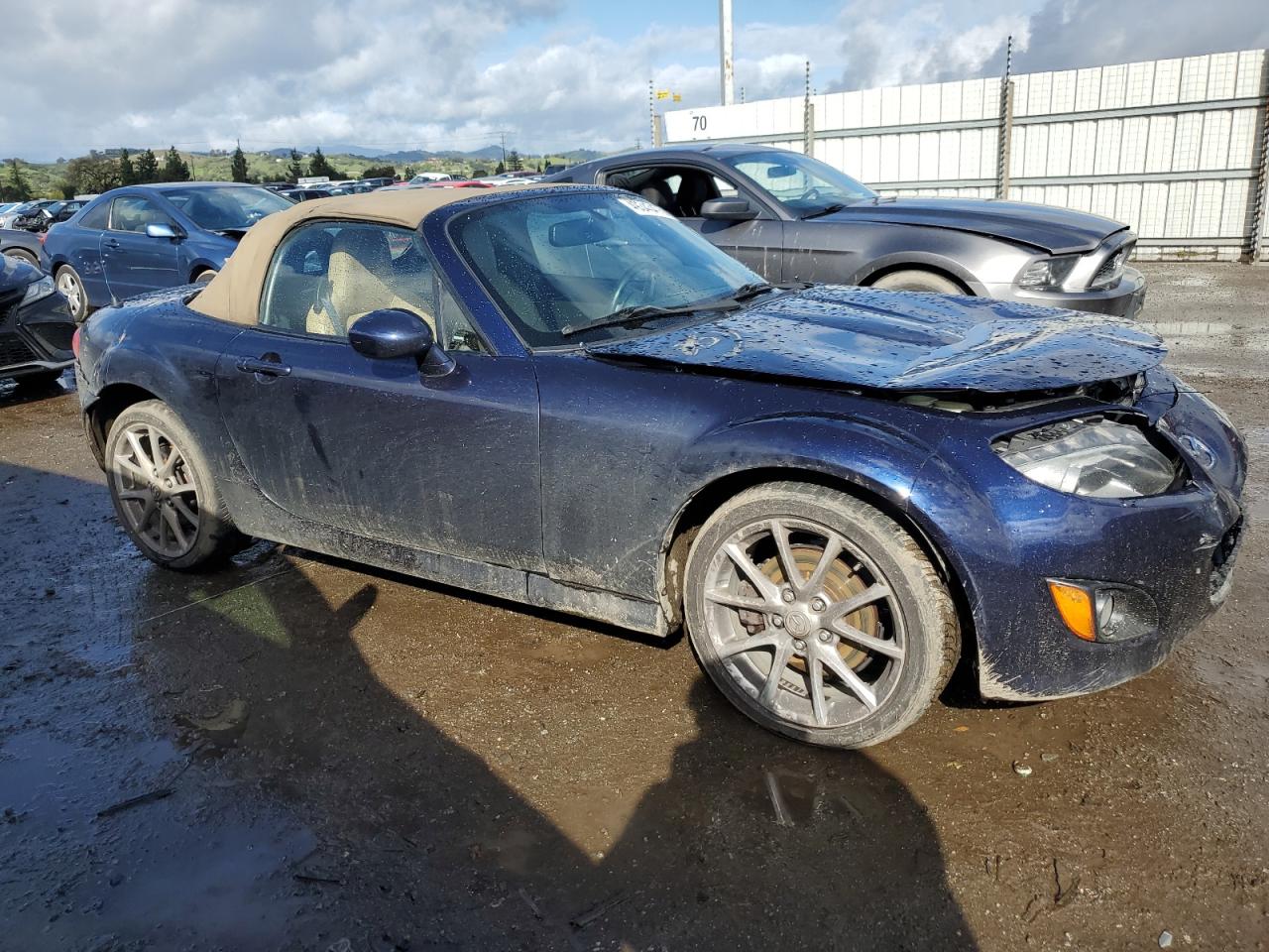 2009 Mazda MX-5 VIN JM1NC25F090203358 Copart auction photo, front end / rear end damage thumbnail 4