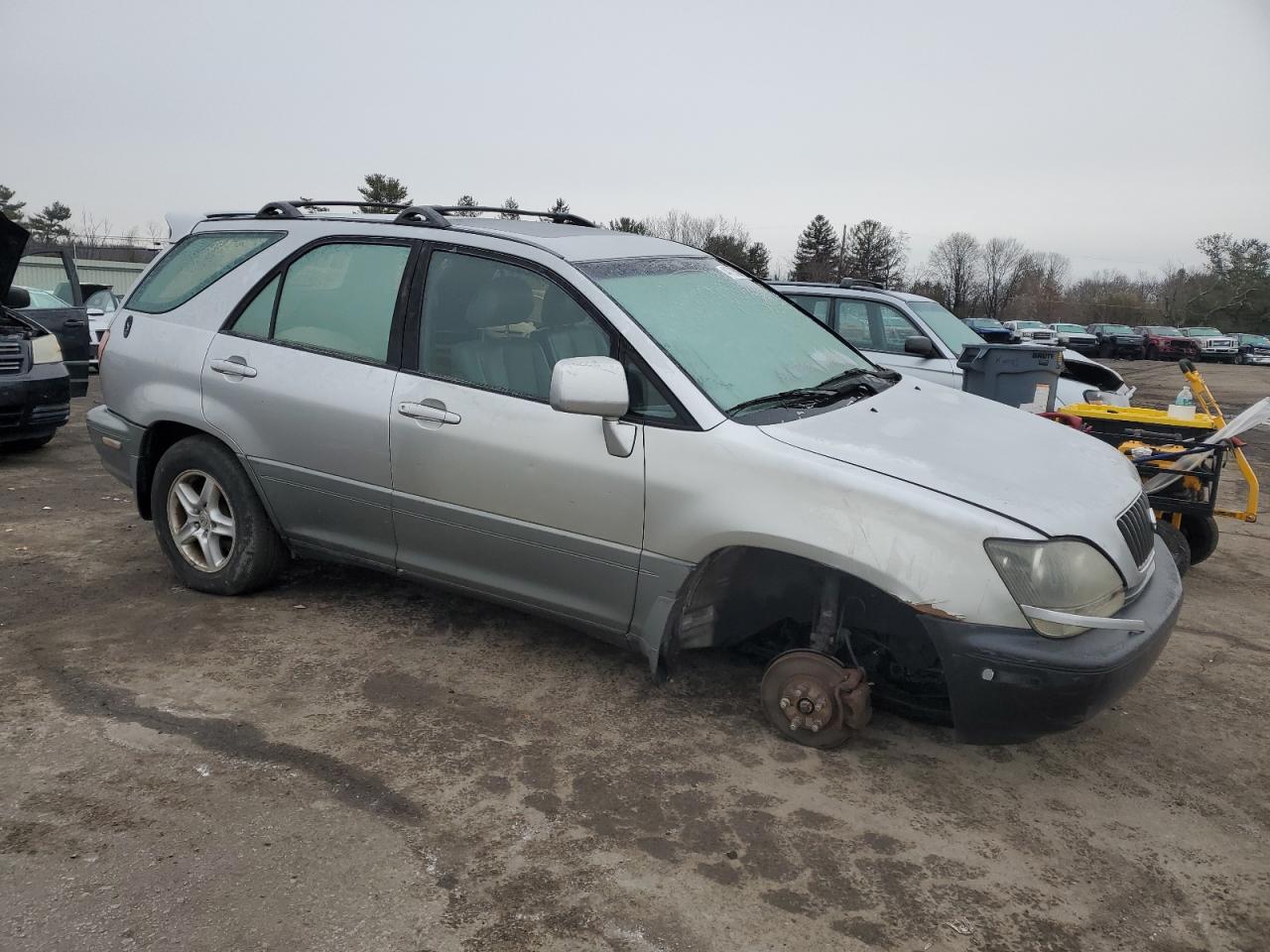 2000 Lexus RX VIN JT6HF10UXY0102872 Copart auction photo, front end / rear end damage thumbnail 4