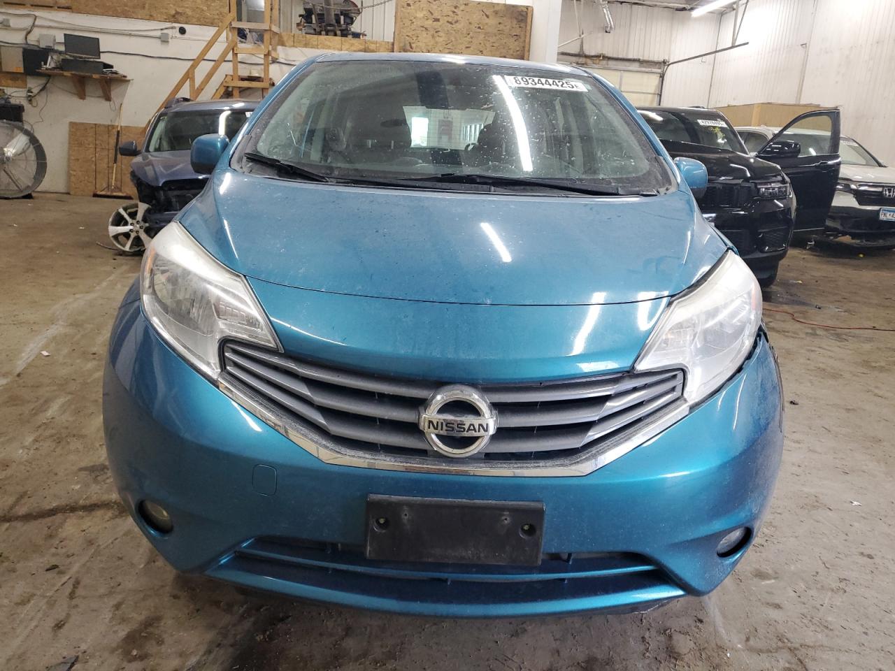 2014 Nissan Versa VIN 3N1CE2CP0EL392123 Copart auction photo, front end / side damage thumbnail 5