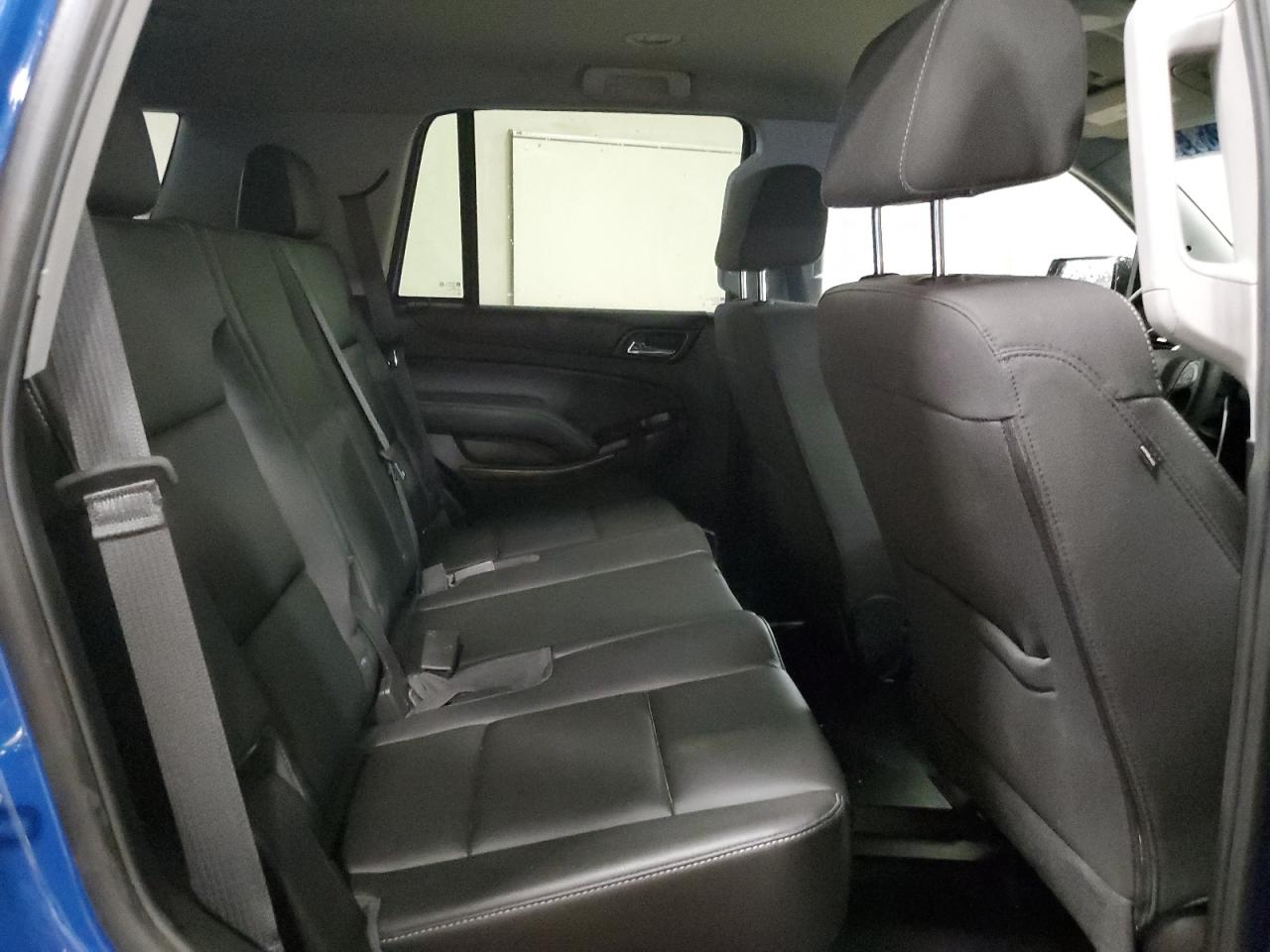 2018 Chevrolet Tahoe VIN 1GNSKDEC6JR312258 Copart auction photo, side / front end damage thumbnail 11
