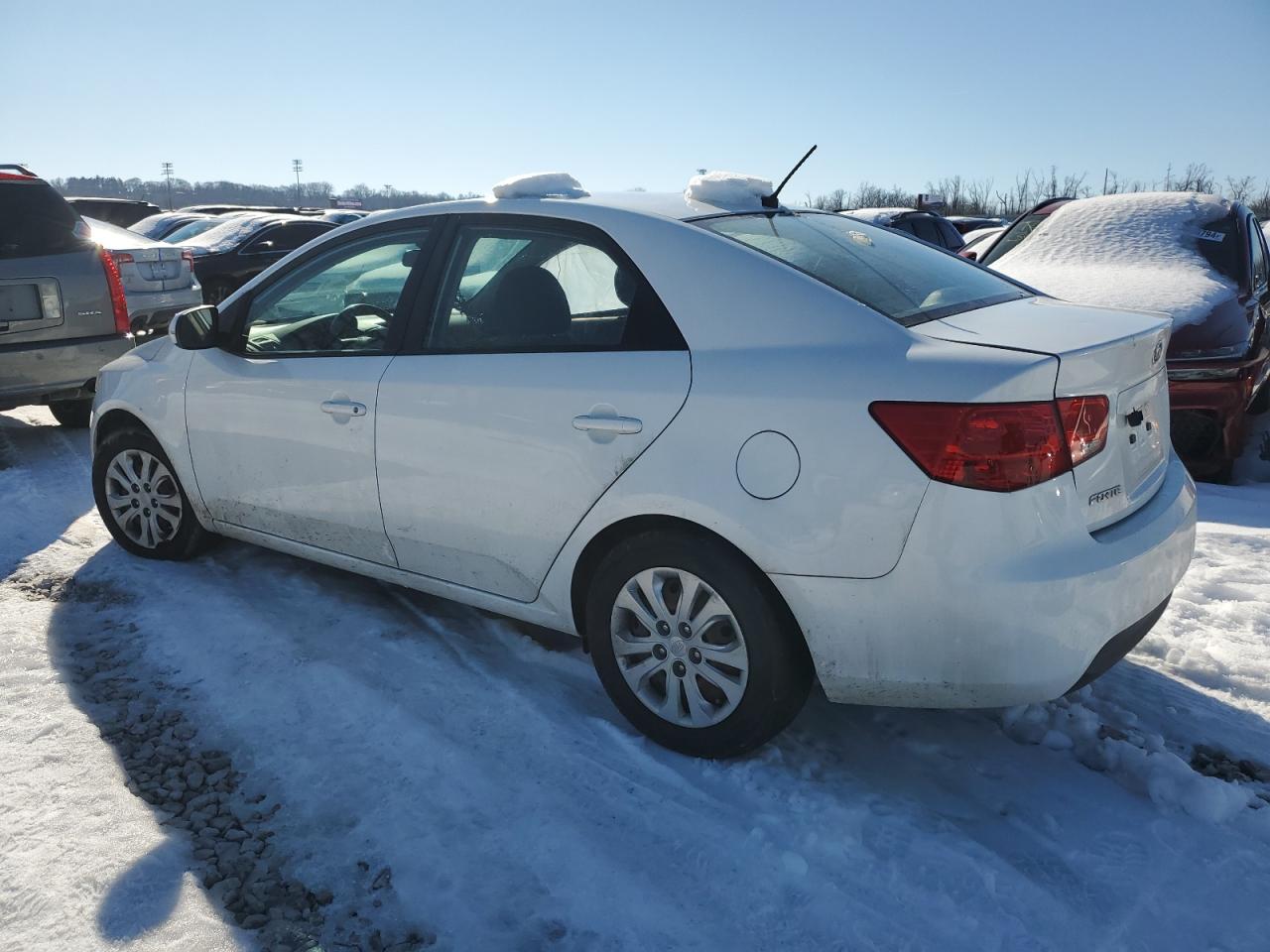 2013 KIA Forte VIN KNAFU4A2XD5703326 Copart auction photo, side damage thumbnail 2