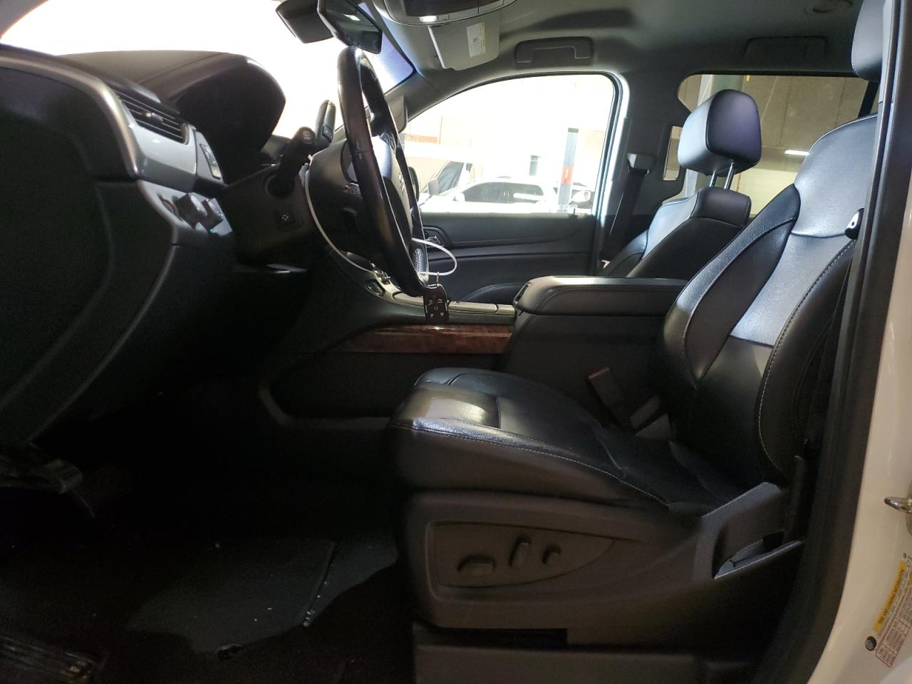 2020 Chevrolet Tahoe VIN 1GNSKCKC2LR233350 Copart auction photo, front end / undercarriage damage thumbnail 7