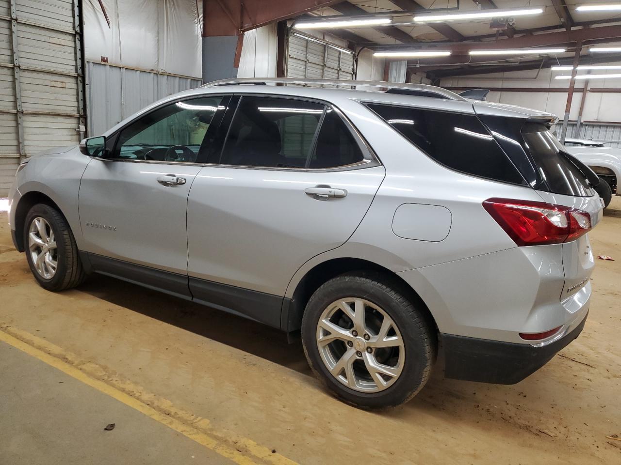 2019 Chevrolet Equinox VIN 2GNAXVEX7K6158050 Copart auction photo, water/flood damage thumbnail 2