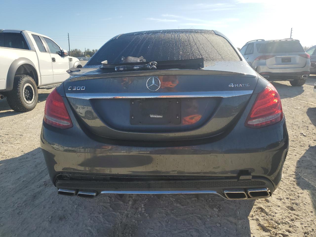 2015 Mercedes-Benz C-klasse VIN 55SWF4KB0FU092430 Copart auction photo, water/flood damage thumbnail 6