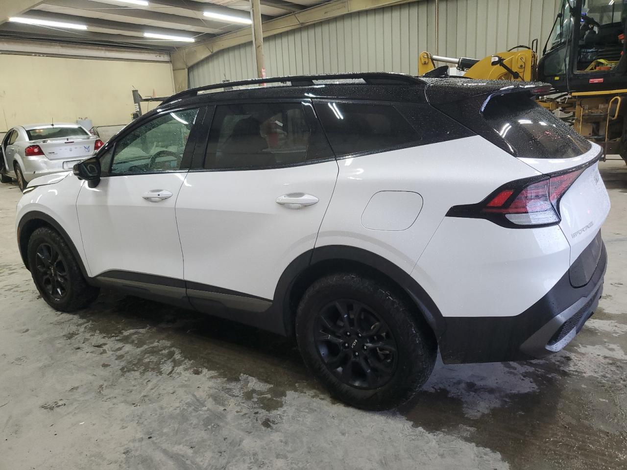 2023 KIA Sportage VIN 5XYK7CAF0PG025218 Copart auction photo, all over damage thumbnail 2