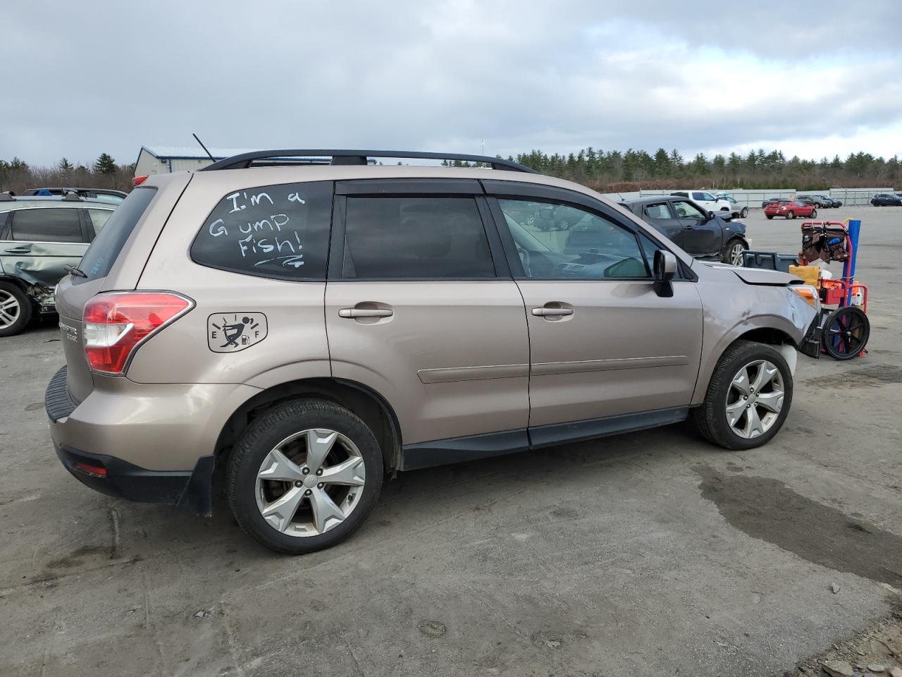 2015 Subaru Forester VIN JF2SJADC9FH588492 Copart auction photo, front end / side damage thumbnail 3
