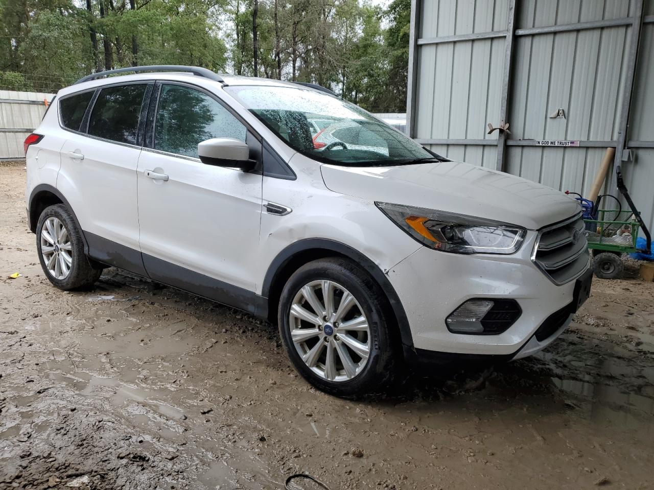 2019 Ford Escape VIN 1FMCU0HD4KUC20547 Copart auction photo, front end damage thumbnail 4