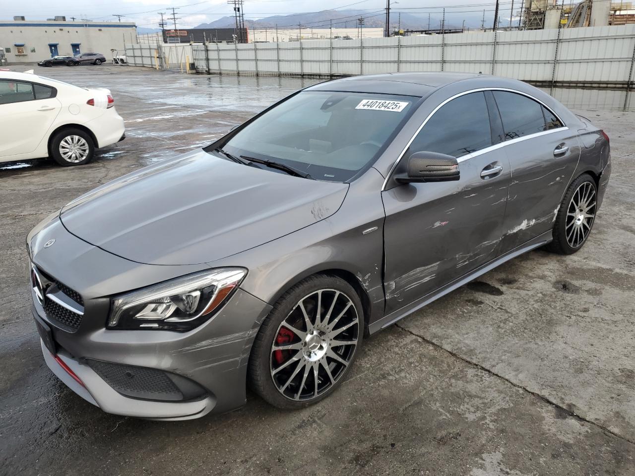 2018 Mercedes-Benz CLA-klasse VIN WDDSJ4EB1JN676068