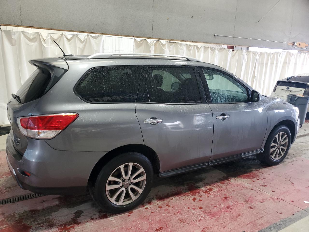 2015 Nissan Pathfinder VIN 5N1AR2MN6FC610189 Copart auction photo, front end / rear end damage thumbnail 3