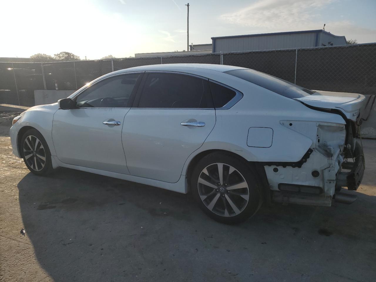 2017 Nissan Altima VIN 1N4AL3AP0HC157634 Copart auction photo, rear end damage thumbnail 2