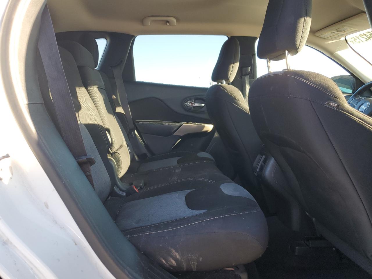 2017 Jeep Grand Cherokee VIN 1C4PJLAB8HW577364 Copart auction photo, front end / side damage thumbnail 11