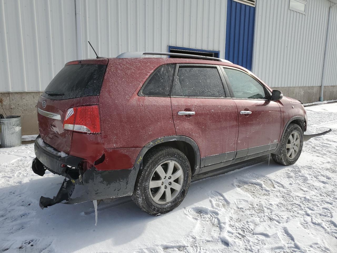 2013 KIA Sorento VIN 5XYKTDA21DG423547 Copart auction photo, rear end / front end damage thumbnail 3
