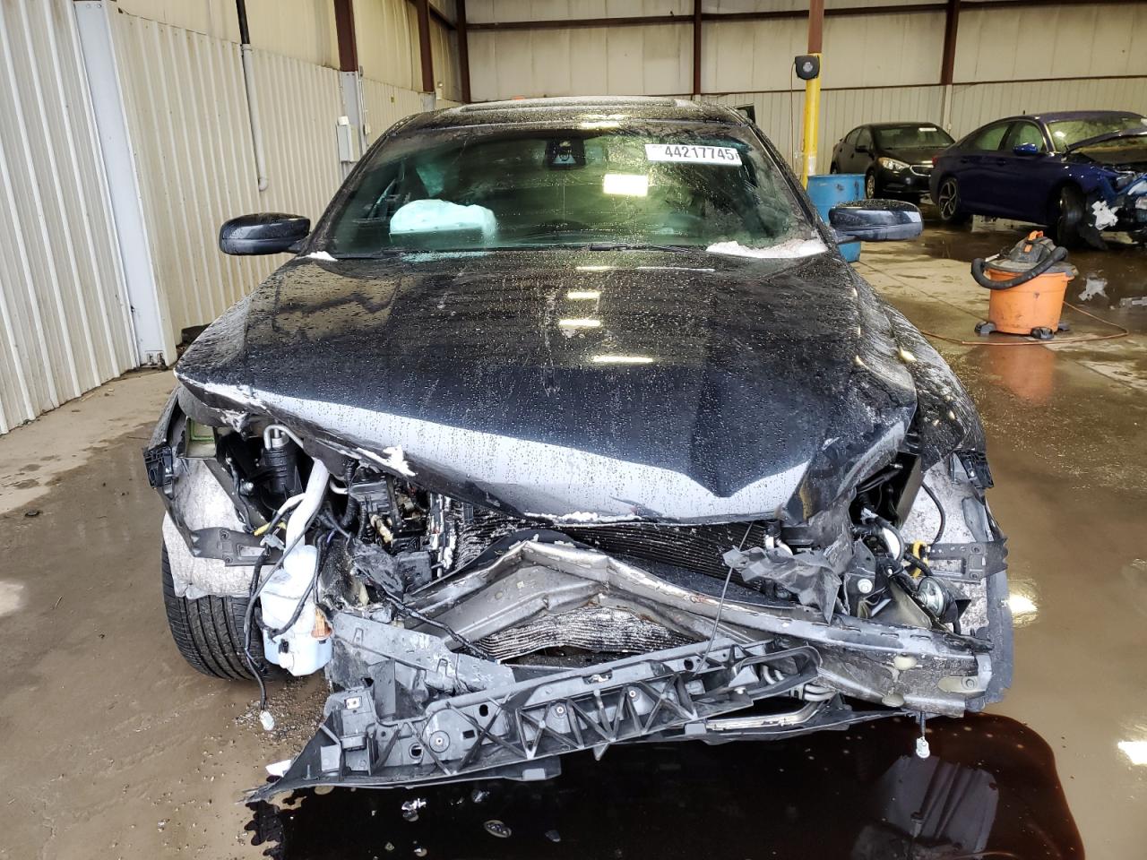 2017 Ford Taurus VIN 1FAHP2KTXHG116560 Copart auction photo, front end / side damage thumbnail 5