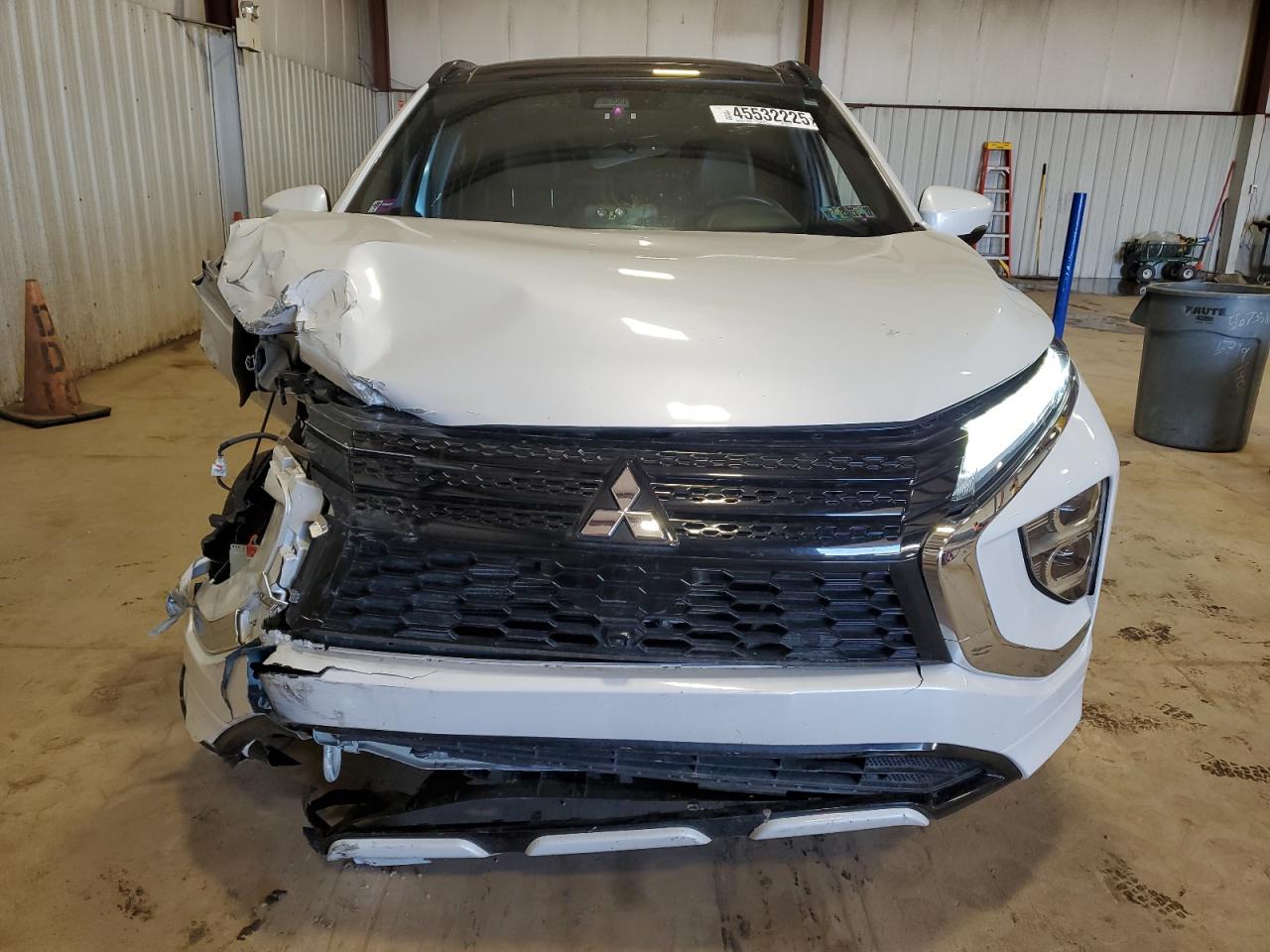 2022 Mitsubishi Eclipse VIN JA4ATWAA3NZ028135 Copart auction photo, front end damage thumbnail 5