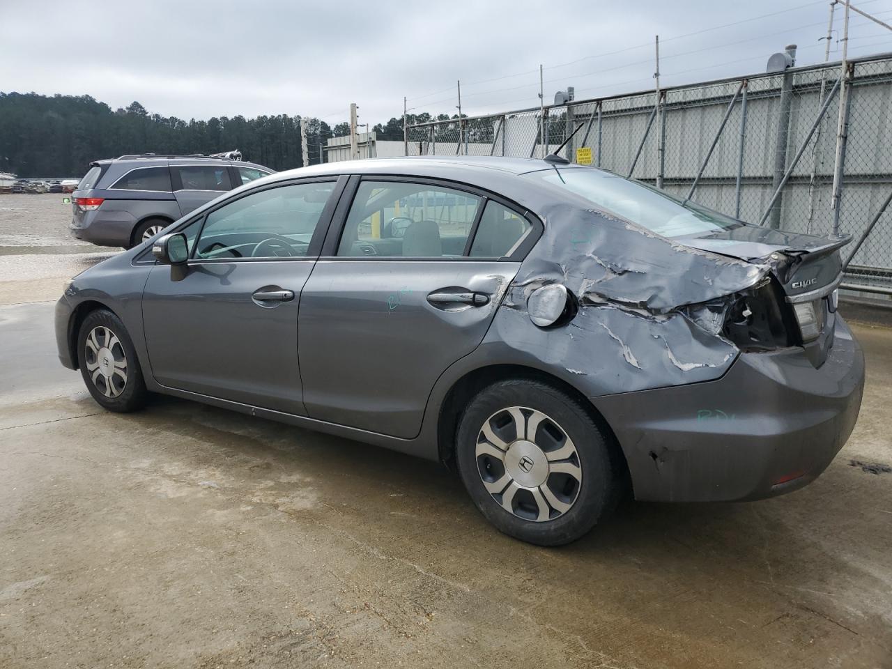 2013 Honda Civic VIN 19XFB4F24DE001024 Copart auction photo, rear end damage thumbnail 2