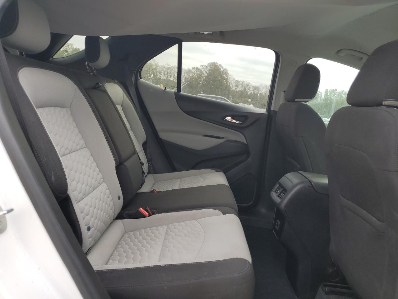 2020 Chevrolet Equinox VIN 2GNAXHEV7L6101915 Copart auction photo, top/roof / front end damage thumbnail 11