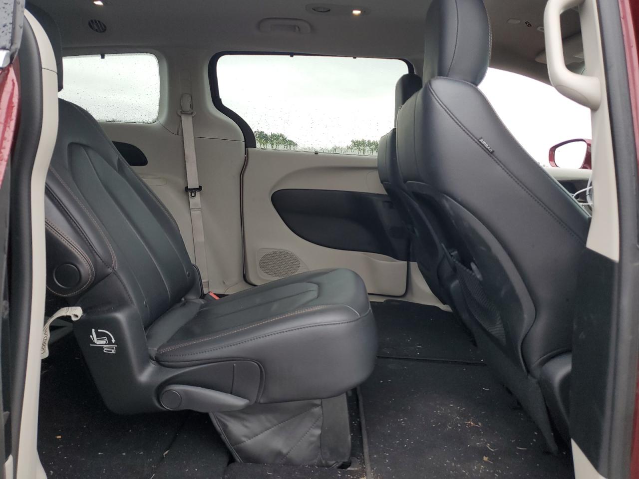 2018 Chrysler Pacifica VIN 2C4RC1BG8JR124085 Copart auction photo, front end damage thumbnail 11