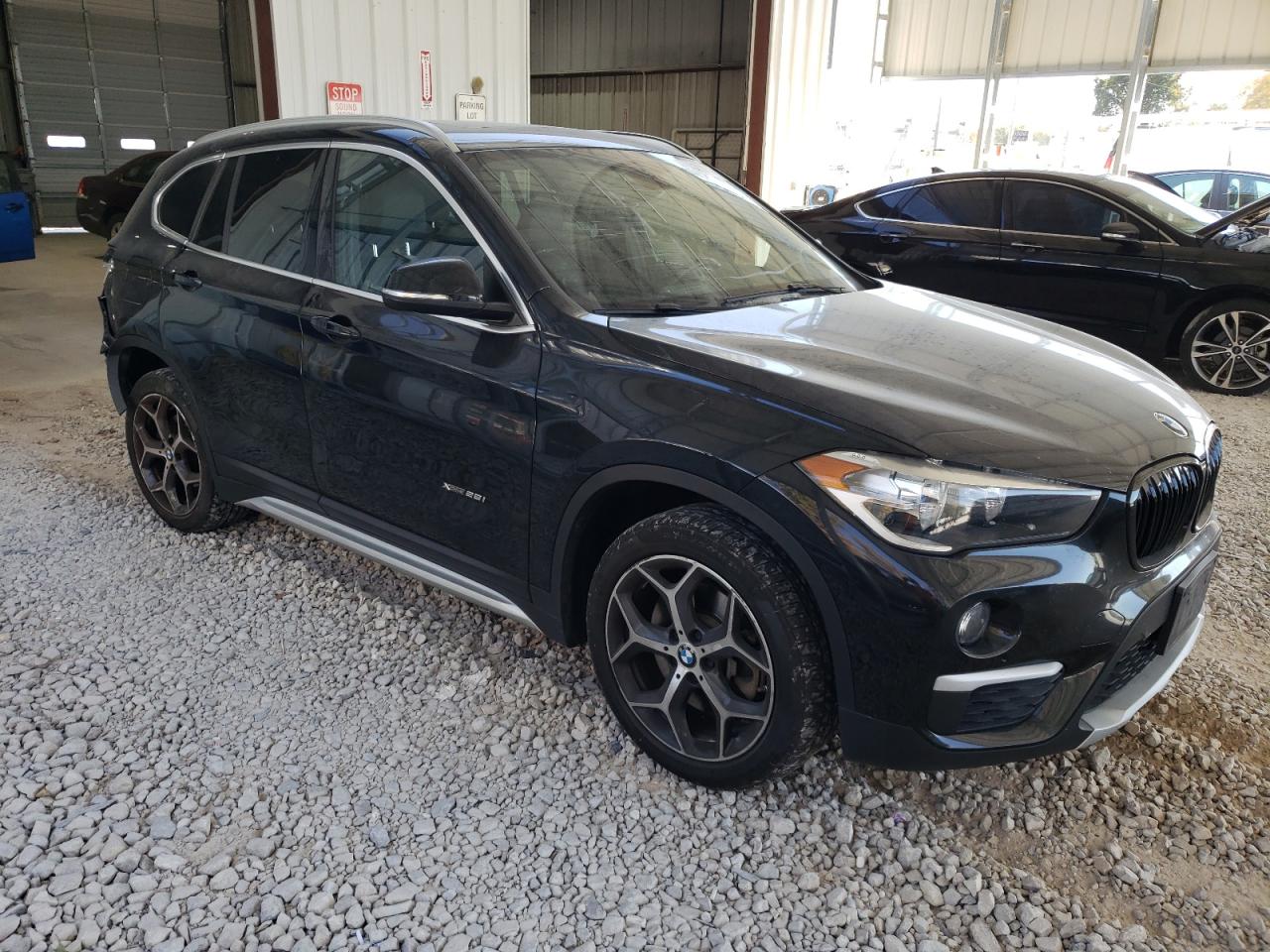 2018 BMW X1 VIN WBXHT3C3XJ5K28175 Copart auction photo, rear end / minor dent/scratches damage thumbnail 4