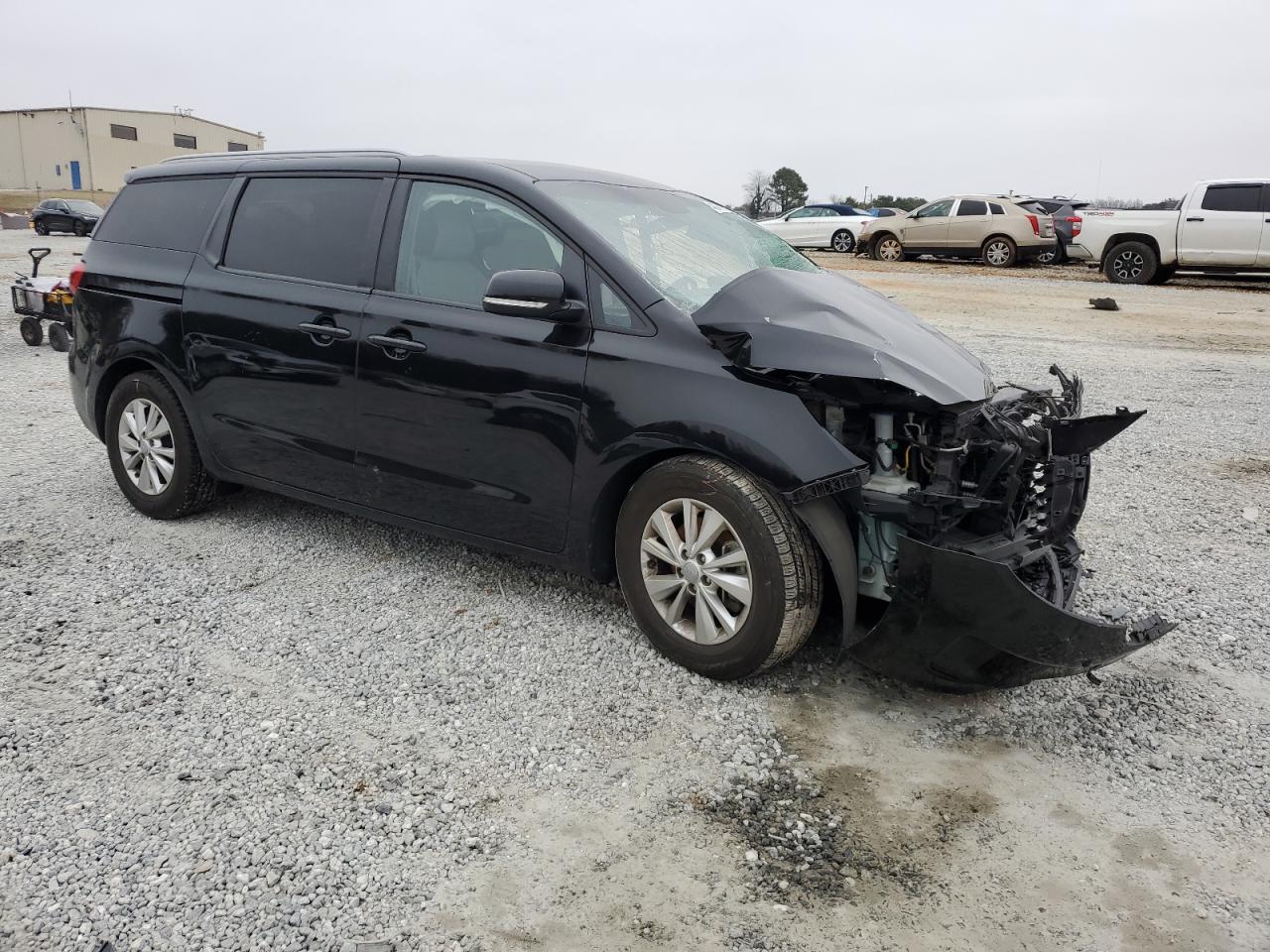 2017 KIA Sedona VIN KNDMB5C16H6320512 Copart auction photo, all over damage thumbnail 4