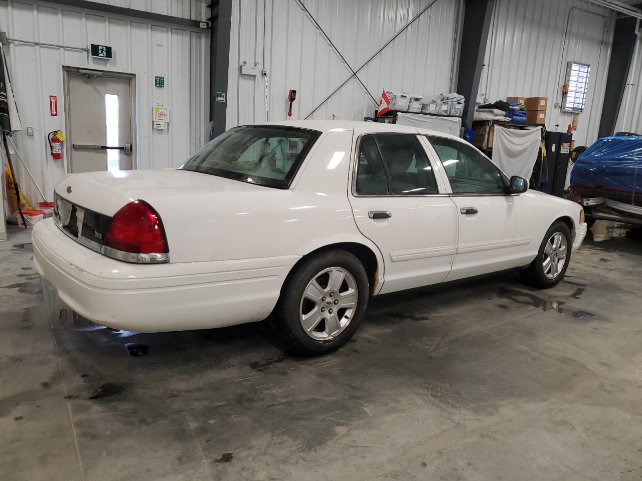 2011 Ford Crown Victoria VIN 2FABP7EV0BX146751 Copart auction photo, front end / side damage thumbnail 3