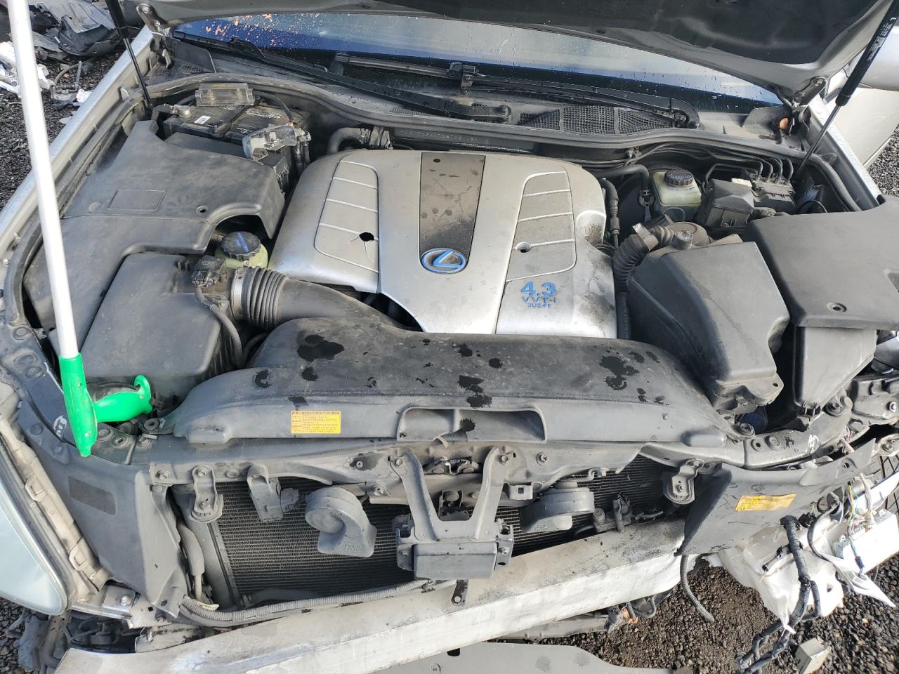 2005 Lexus LS VIN JTHBN36F755005115 Copart auction photo, front end / minor dent/scratches damage thumbnail 11
