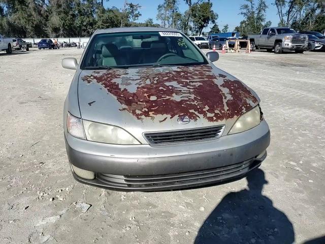 1997 Lexus ES VIN JT8BF22G9V0025028 Copart auction photo, burn / minor dent/scratches damage thumbnail 11