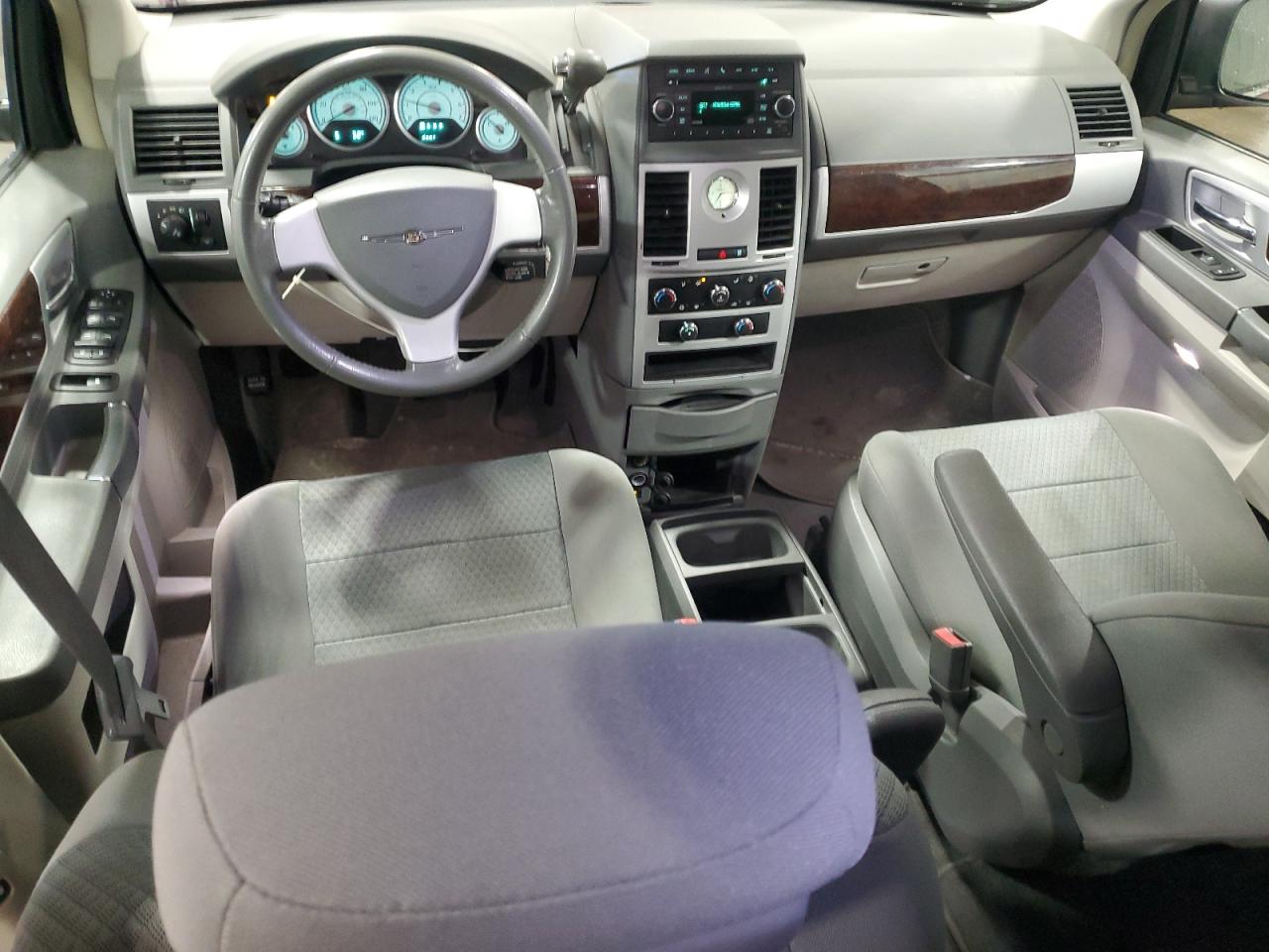 2010 Chrysler Town & Country VIN 2A4RR5D12AR437254 Copart auction photo, front end damage thumbnail 8