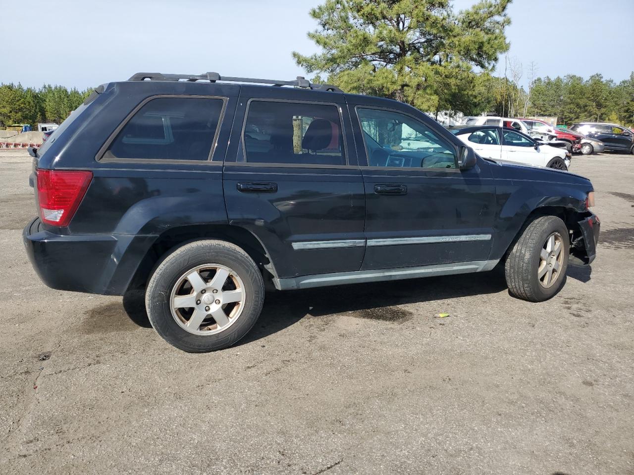 2008 Jeep Grand Cherokee VIN 1J8GR48K98C137958 Copart auction photo, all over damage thumbnail 3